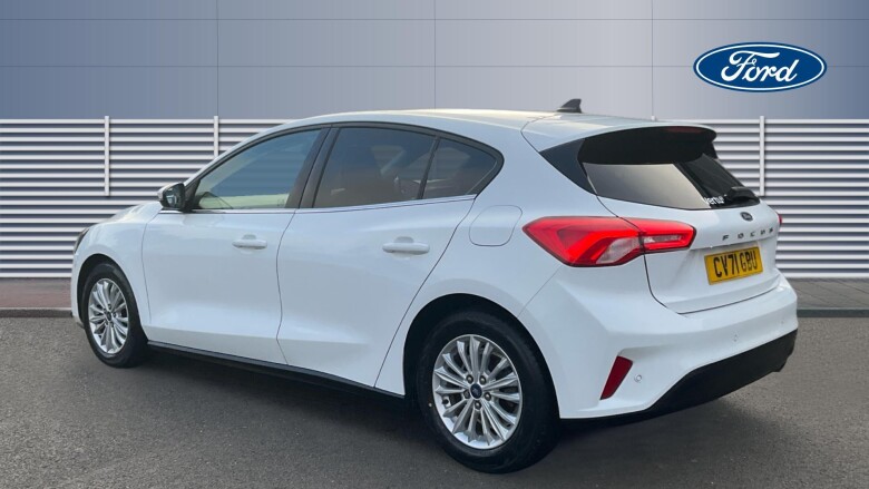 Ford Focus 1.0 EcoBoost Hybrid mHEV 125 Titanium Edition 5dr Petrol Hatchback